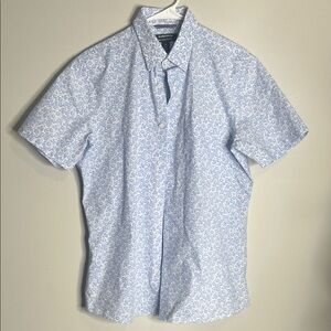 Nordstrom Light Blue Floral Short Sleeve Button-Down Shirt